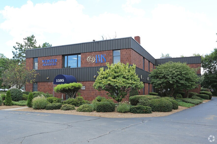 More Photos Of 1595 Elmwood Ave, Rochester Medical For Lease