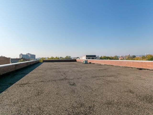 More Photos Of 1051 Broad St, Augusta Storefront For Lease