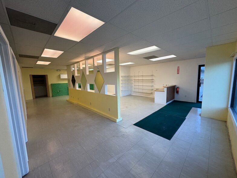 More Photos Of 1835 N Union St, Spencerport Unknown For Lease