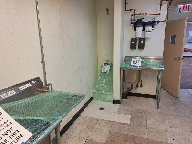 More Photos Of 954 W Monroe St, Chicago Apartments For Sale