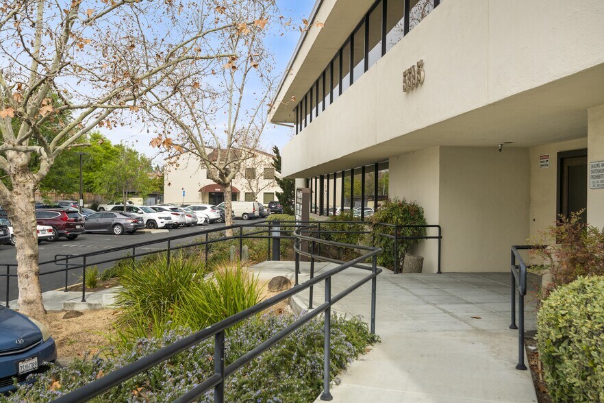 More Photos Of 5589 Winfield Blvd, San Jose Unknown For Lease