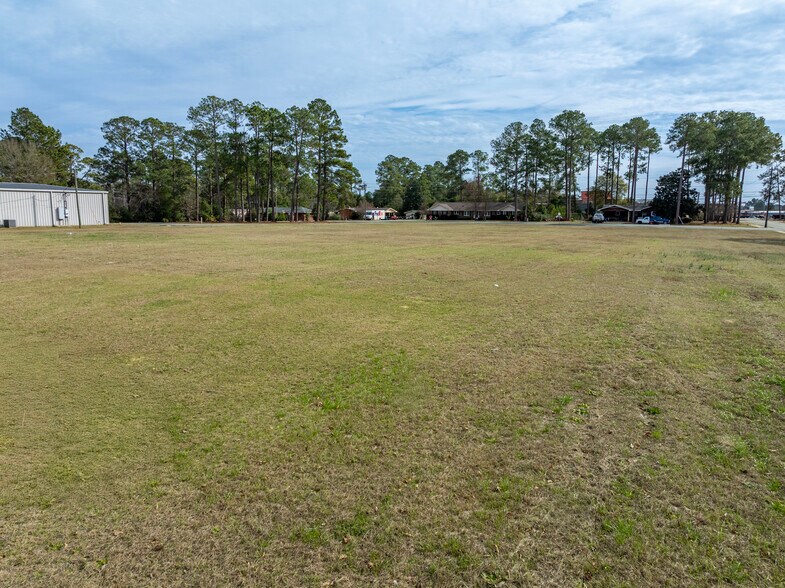 More Photos Of 616 E Washington Ave, Ashburn Land For Sale