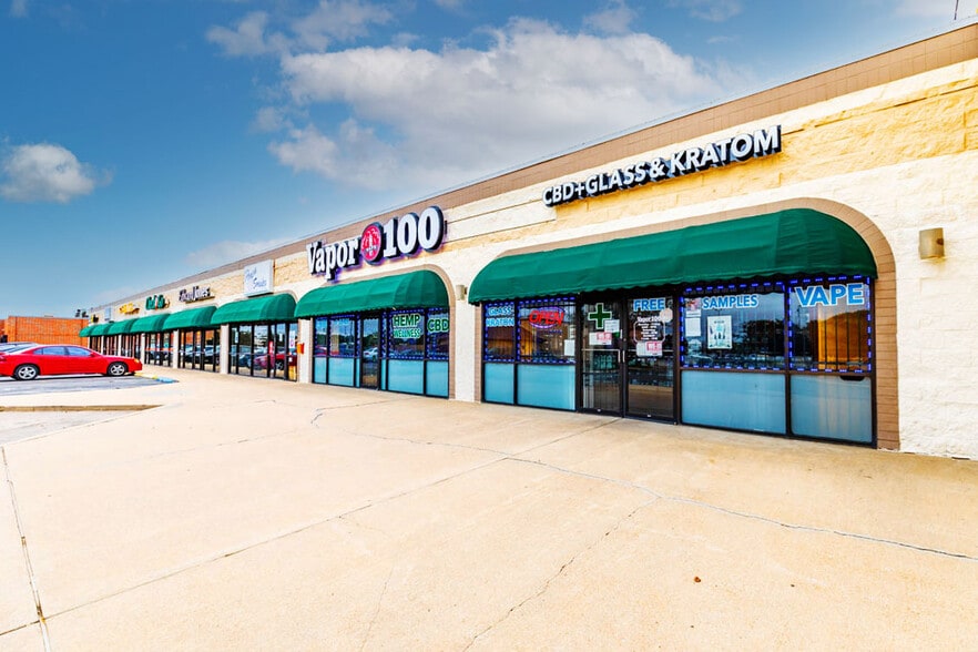 More Photos Of 900 E Prospect Ave, Ponca City Storefront For Sale