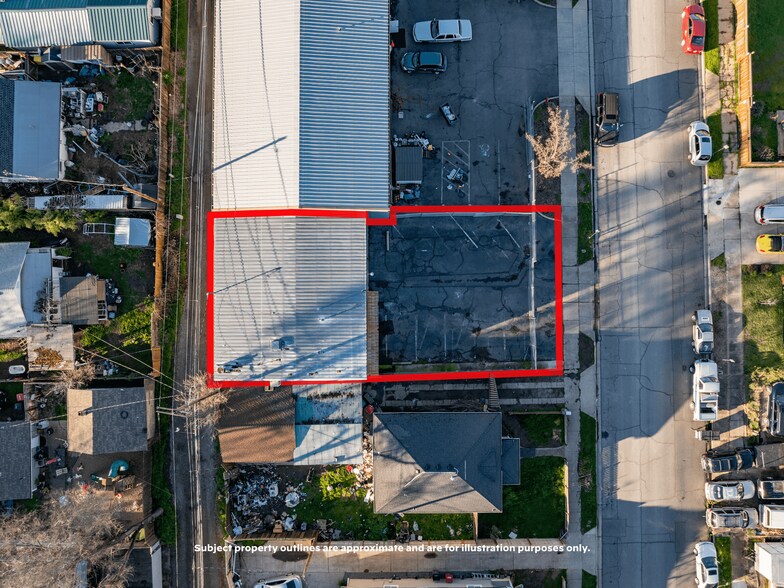 More Photos Of 727 Welch St, Medford Industrial For Sale