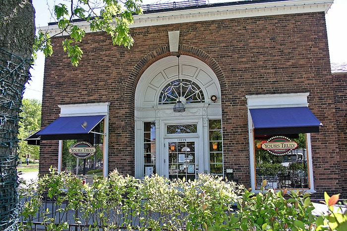 More Photos Of 13111-13125 Shaker Blvd, Cleveland Unknown For Lease