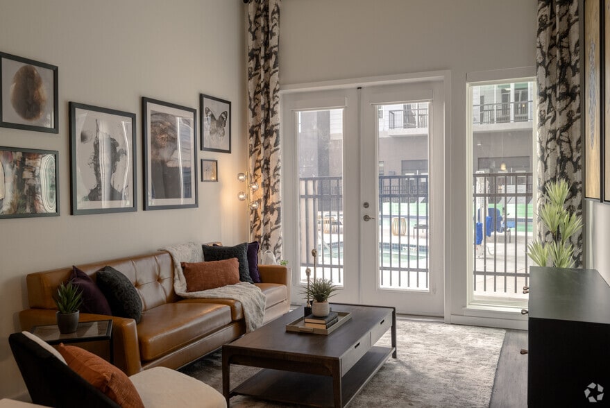 More Photos Of 2520 Wewatta Way, Denver Apartments For Lease