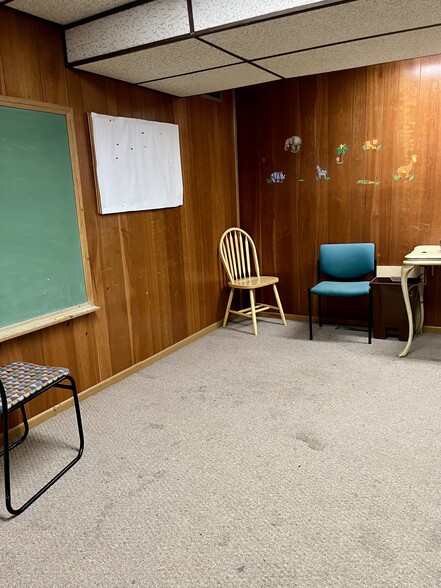 More Photos Of 365 Central Ct, Steubenville Religious Facility For Lease