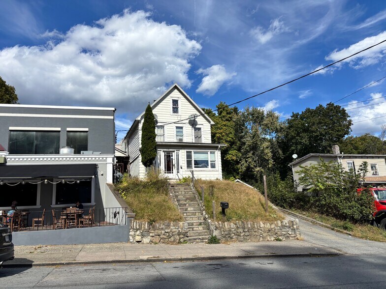 More Photos Of , Newburgh Unknown For Sale