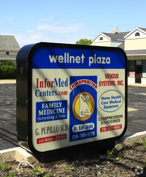 More Photos Of 5511-5517 State Rd, Parma General Retail For Lease