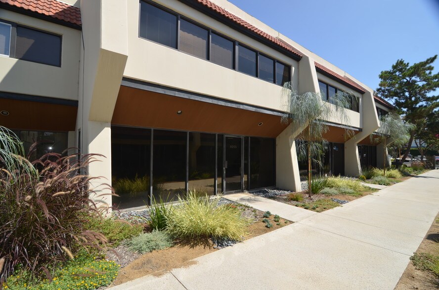 More Photos Of 9231-9237 Eton Ave, Chatsworth Manufacturing For Lease