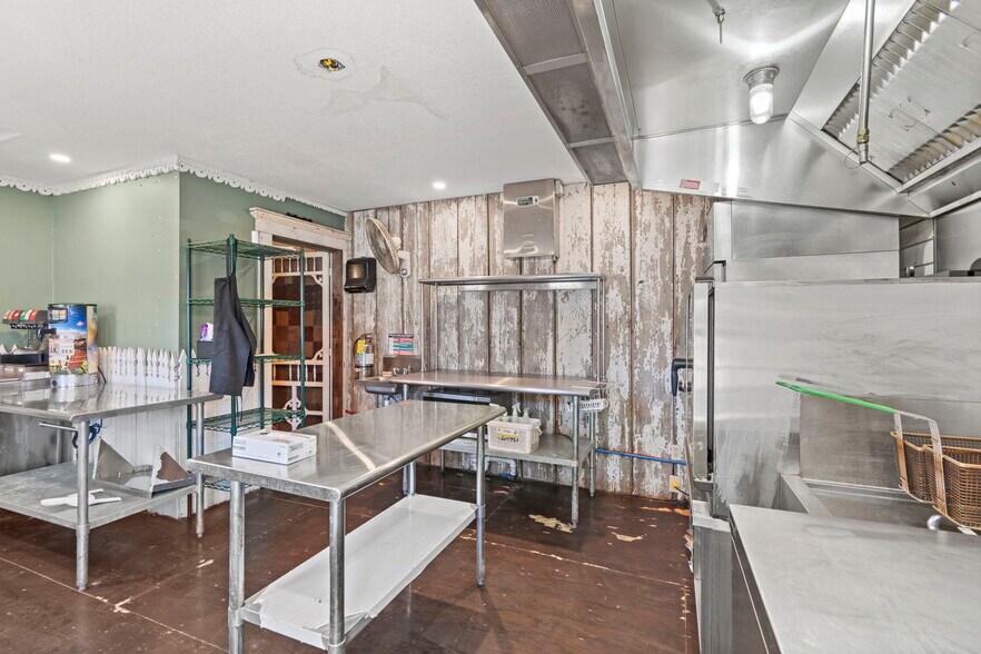 More Photos Of 519 Mason st, Carrollton Specialty For Sale