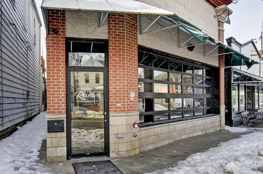 More Photos Of 1578 Bardstown Rd, Louisville Restaurant For Sale