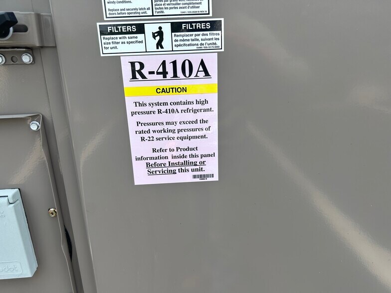 More Photos Of 540 N Warpole St, Upper Sandusky Freestanding For Sale