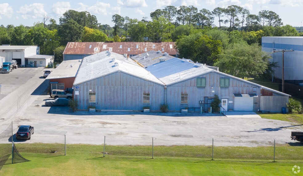 Primary Photo Of 3275 Powers Ave, Jacksonville Warehouse For Lease