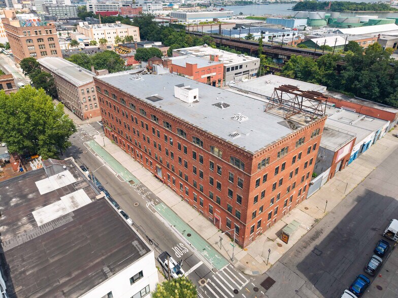 More Photos Of 780 E 135th St, Bronx Warehouse For Sale