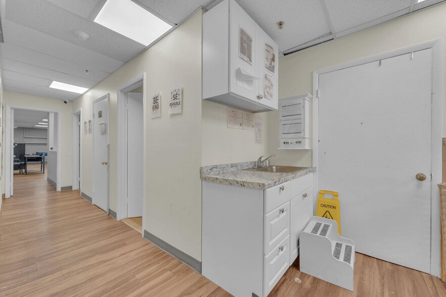 More Photos Of 309 Vine St, Camden Daycare Center For Sale