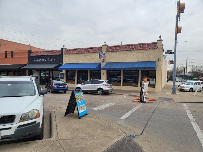 More Photos Of 532 Main St, Garland Restaurant For Lease