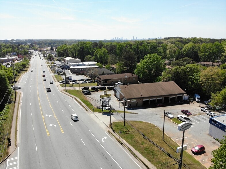 More Photos Of 2342 Lawrenceville Hwy, Decatur Auto Repair For Sale