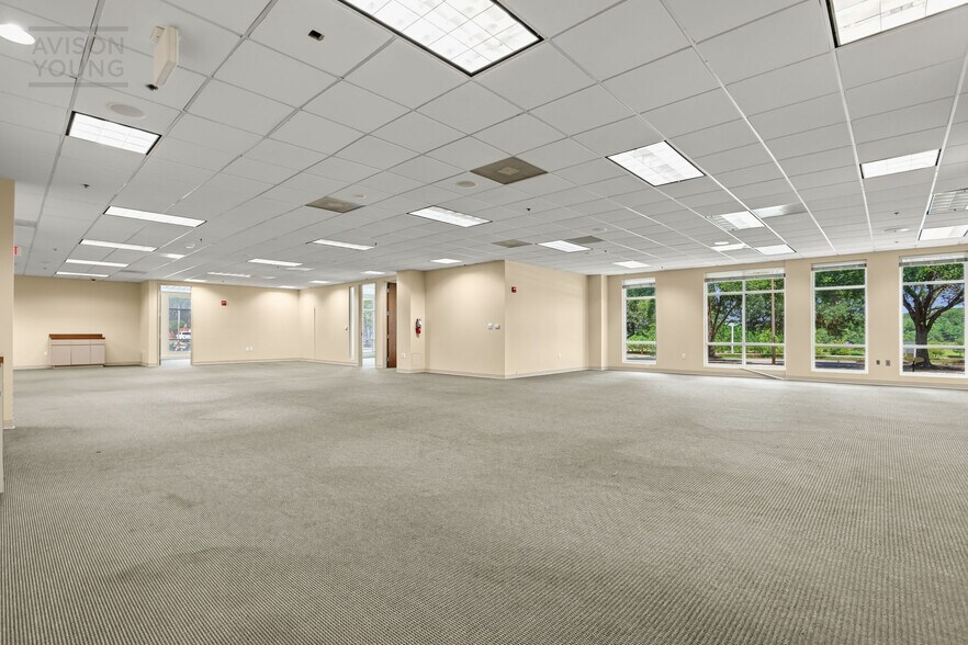 More Photos Of 800 Concourse Pky S, Maitland Office For Lease