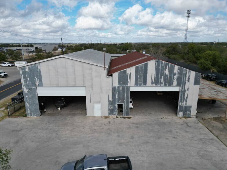More Photos Of 11390 Old Corpus Christi, San Antonio Service For Sale