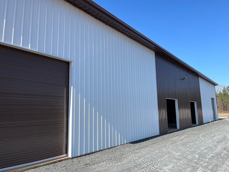 More Photos Of 2036 Frontage Rd, Anderson Warehouse For Sale