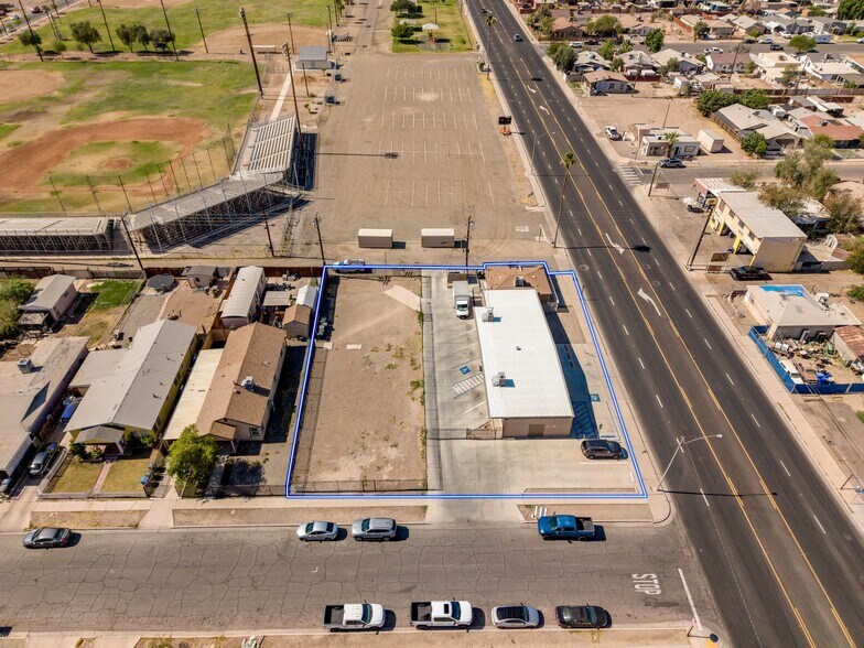 More Photos Of 817 S 4th St, El Centro Office For Sale