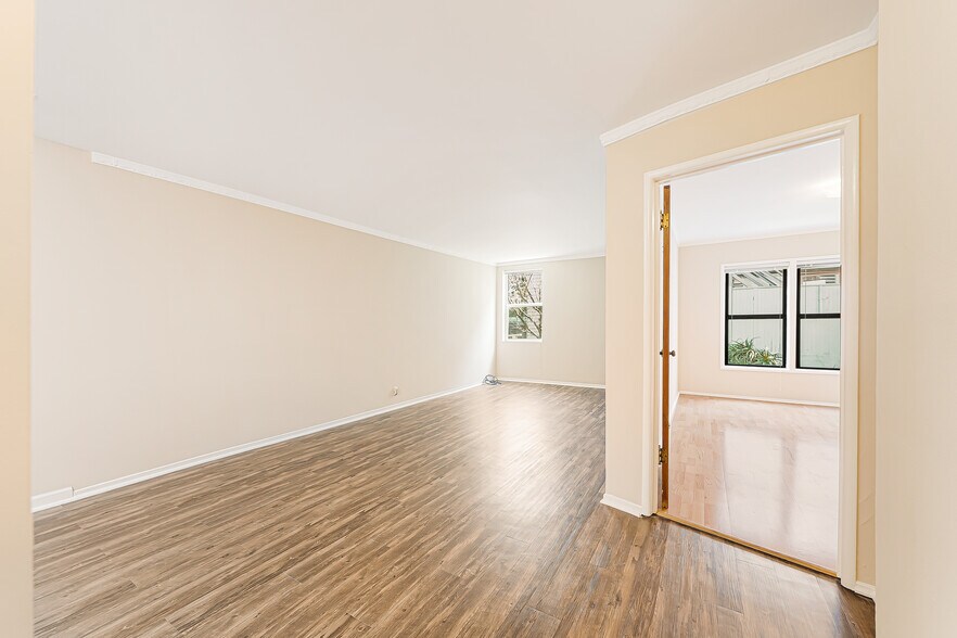 More Photos Of 5947-5949 Geary Blvd, San Francisco Apartments For Sale