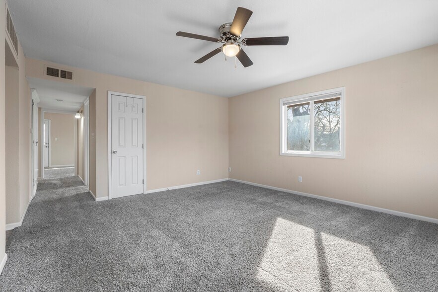 More Photos Of 4201 S Minnie St, Kansas City Apartments For Sale