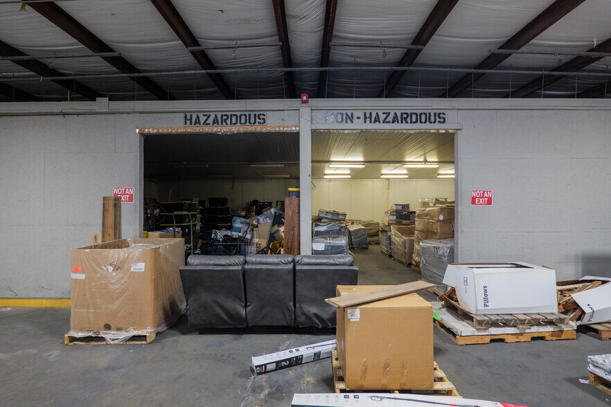 More Photos Of 125 Blanchard St, Valdosta Warehouse For Sale
