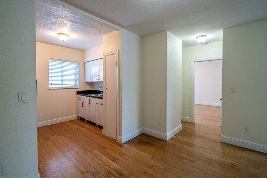 More Photos Of 7315-7325 Carlyle Ave, Miami Beach Apartments For Sale