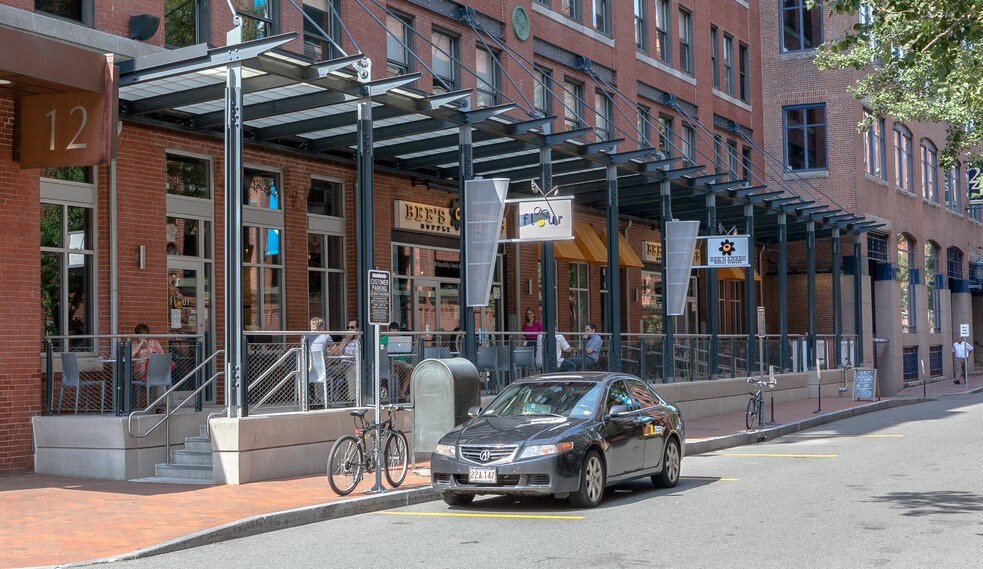 More Photos Of 12 Farnsworth St, Boston Office For Lease