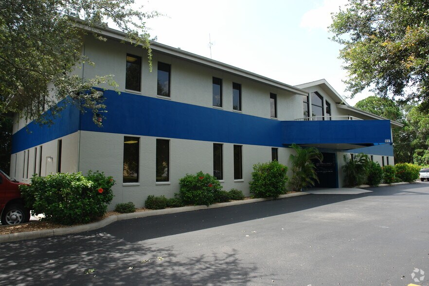 More Photos Of 1801 Glengary St, Sarasota Office For Lease