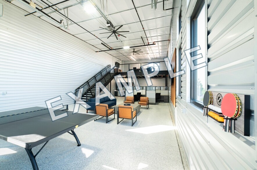 More Photos Of 5378 Ronald Reagan Blvd, Johnstown Showroom For Sale