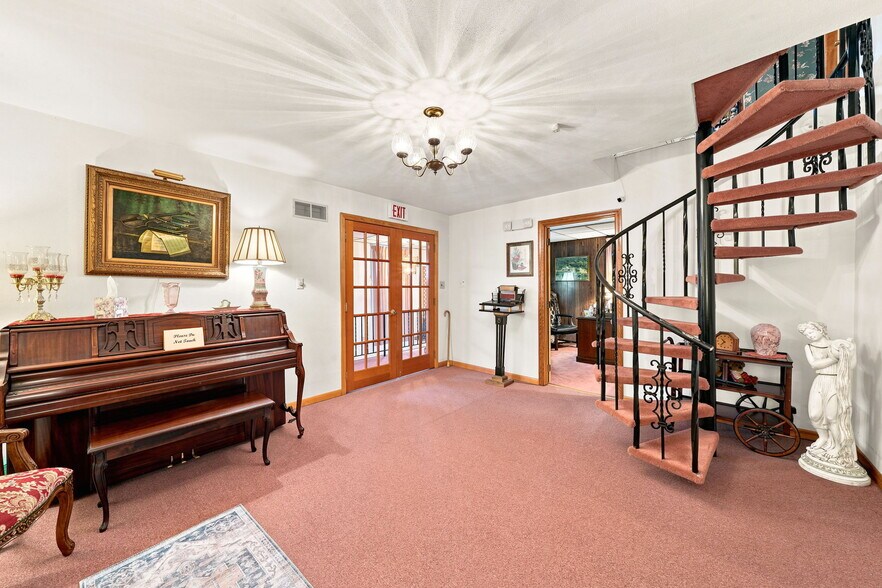 More Photos Of 557 Unity Center Rd, Pittsburgh Funeral Home For Sale