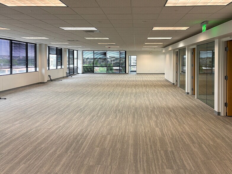 More Photos Of 12980 Foster St, Overland Park Office For Lease