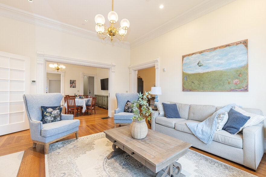 More Photos Of 423 Seminary St, Napa Specialty For Sale