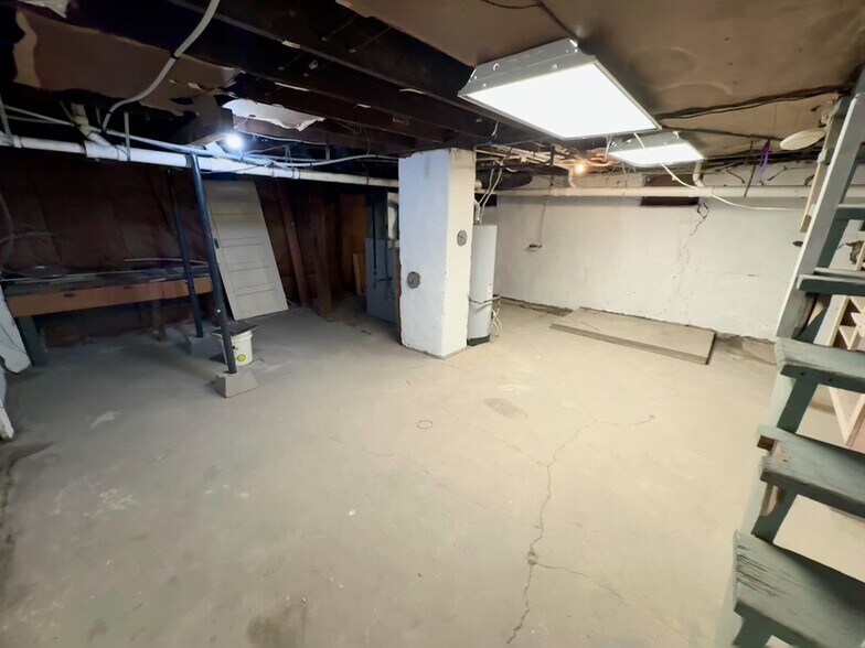 More Photos Of 204 W 15th St, Pueblo Apartments For Sale