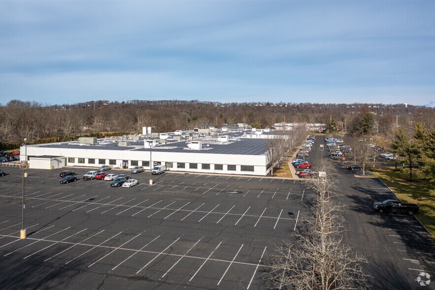 More Photos Of 41 Spring St, New Providence Research And Development For Lease