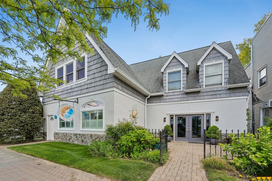 Primary Photo Of 622 Main St, Avon By The Sea Storefront Retail Residential For Sale