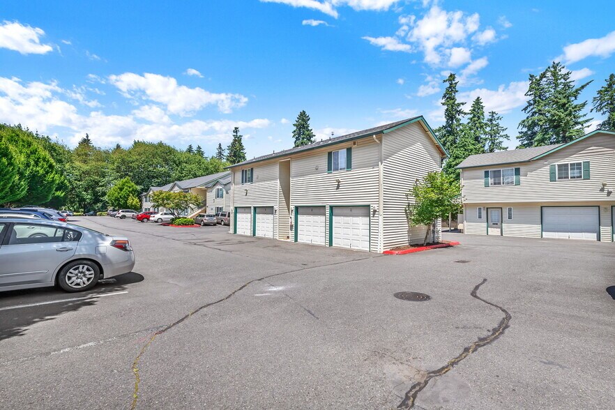 More Photos Of 4821 NE 110th Ave, Vancouver Apartments For Sale