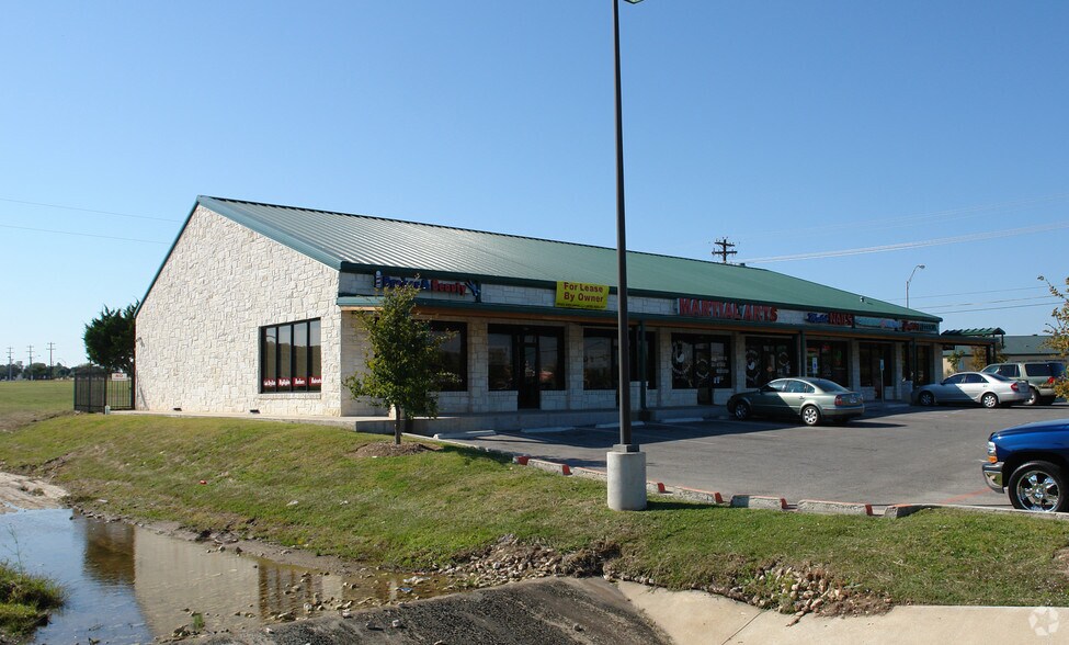 More Photos Of 2100 Cypress Creek Rd, Cedar Park Storefront For Sale
