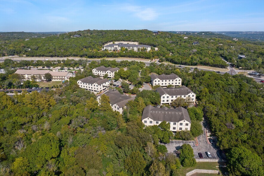 More Photos Of 4407 Bee Caves Rd, West Lake Hills Office Residential For Lease