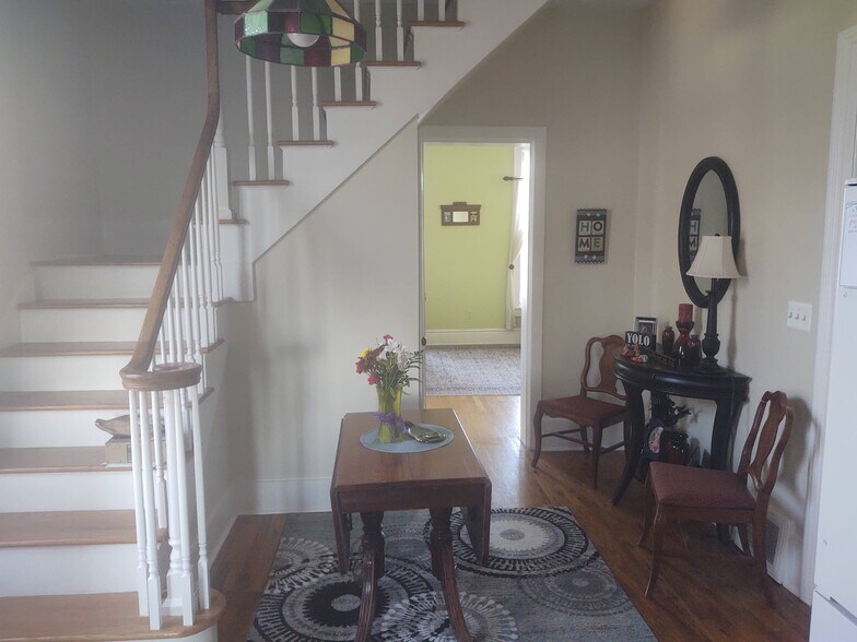 More Photos Of 45605 Cass Ave, Utica Apartments For Sale