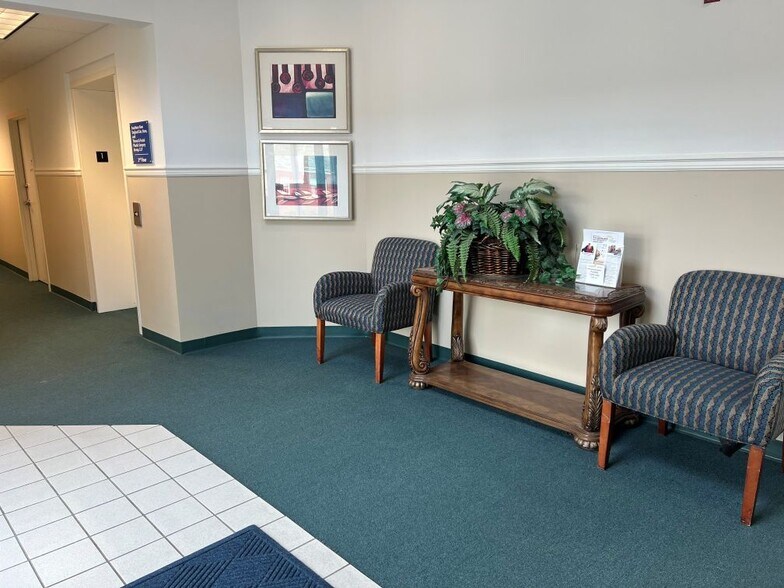 More Photos Of 288 Highland Ave, Cheshire Medical For Lease