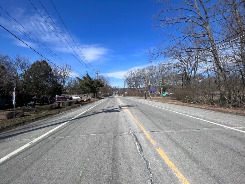 More Photos Of 972 S Route 9W, Congers Hotel For Sale