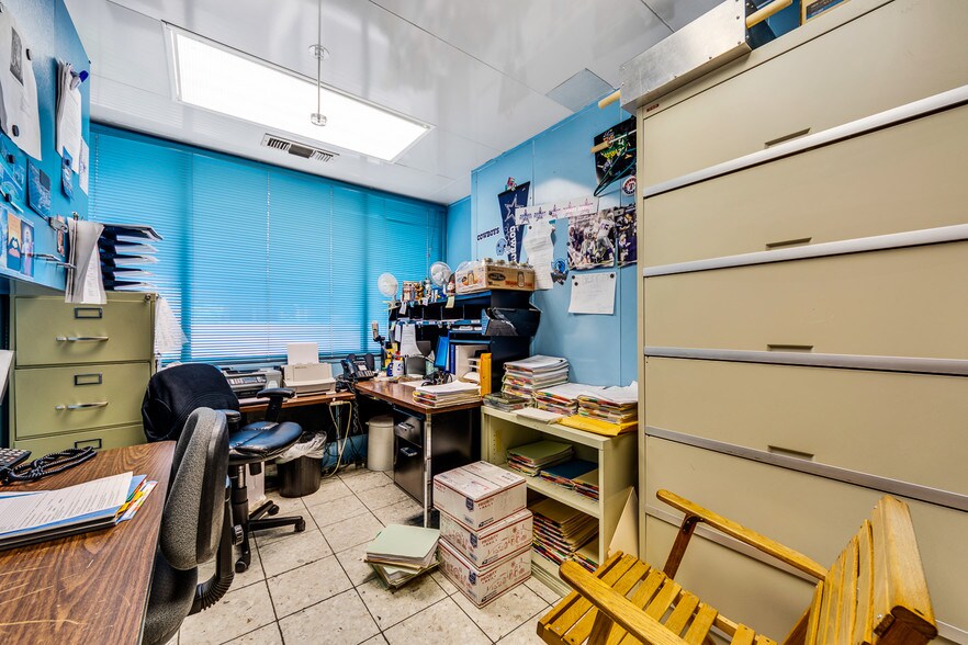 More Photos Of 8345 Walnut Hill Ln, Dallas Medical For Sale