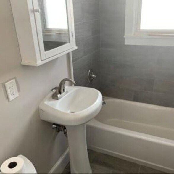 More Photos Of 46 N Fulton Ave, Mount Vernon Apartments For Sale