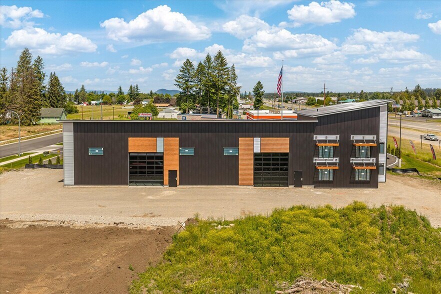More Photos Of 9878 Kirkpatrick st, Hayden Office For Sale