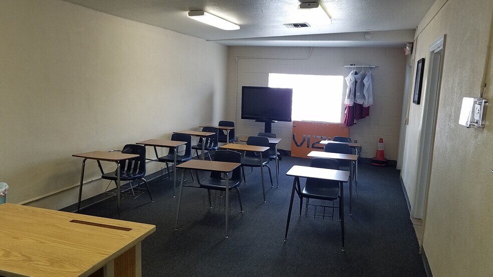 More Photos Of 1380 E Sahara Ave, Las Vegas Medical For Sale