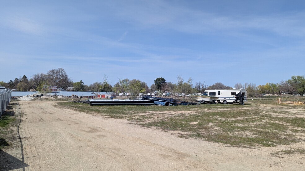 More Photos Of 423 N Franklin Blvd, Nampa Land For Sale